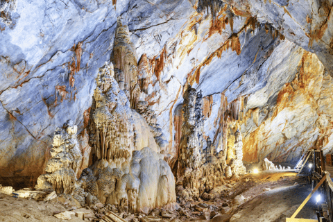 Phong Nha–Ke Bang: 2-daagse grotten- en avonturentocht2D1N Phong Nha - Ke Bang Tour - Afzetten in Hue