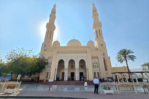 Dubai: Islamic & Cultural Experience with Jumeirah Mosque