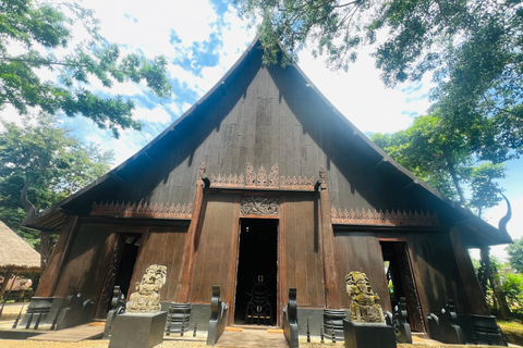 Chiang Rai:[ Half Day ] Private Bespoke Sightseeing Start 1:00 pm.