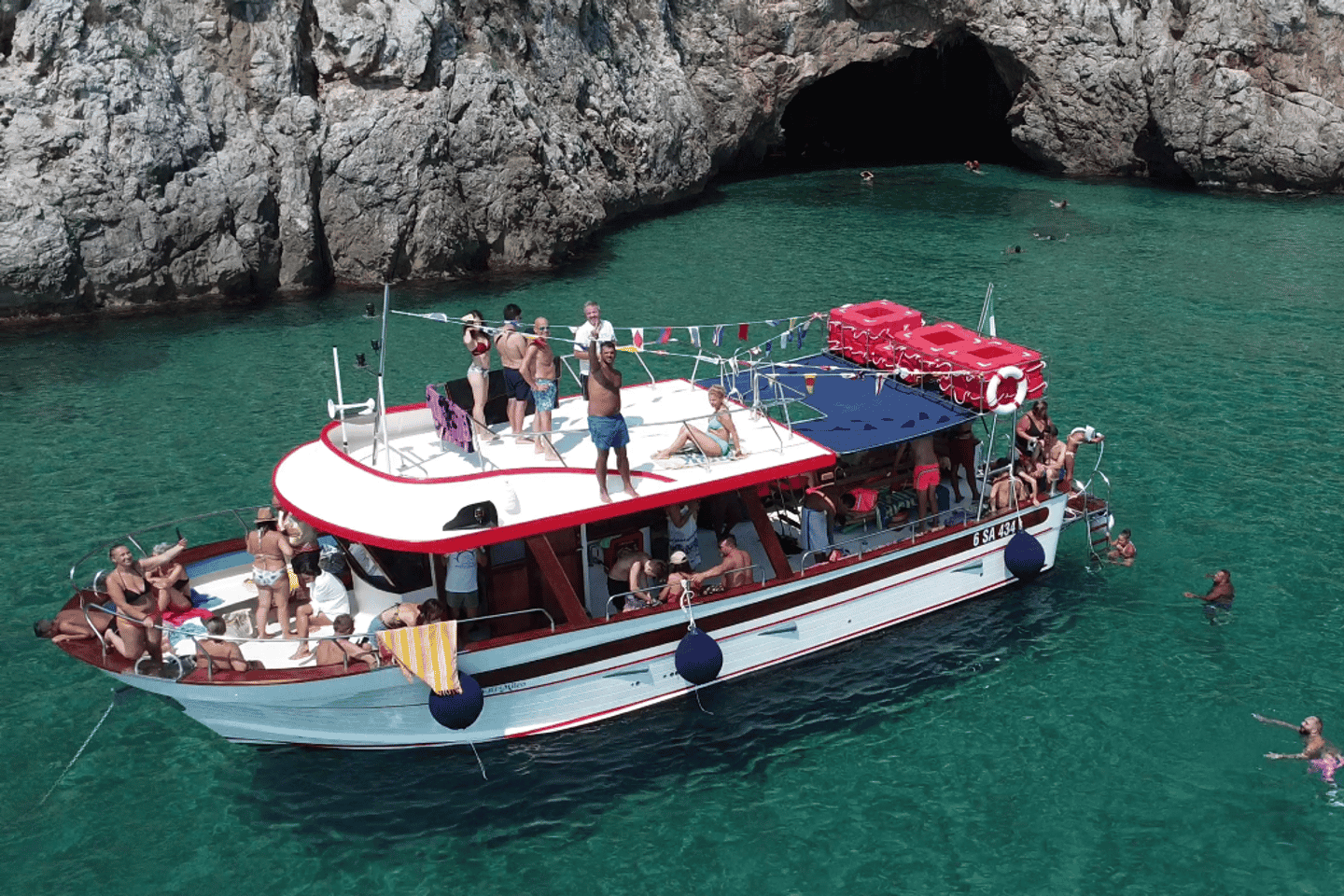 Sperlonga: Boat Cruise to the Blue Grotto with Swimming