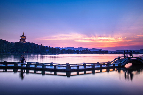 Croisière de luxe sur le lac de l&#039;Ouest + découverte de l&#039;île de Santan Yinyue