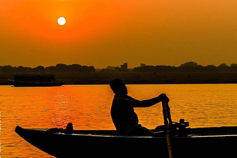 Templo Kashi Vishwanath, Forte Chunar e passeio pelo rio Ganges 3D/2NTemplo Kashi Vishwanath, Forte Chunar e Rio Ganges - Excursão de 3 dias/2 noites