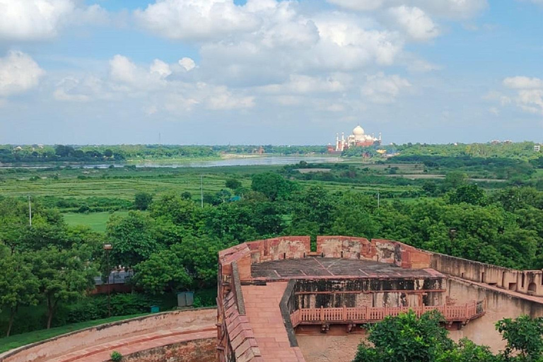 Agra: Private Taj Mahal Skip-the-Line Tour with Tickets Private Tour with Expert Guide only