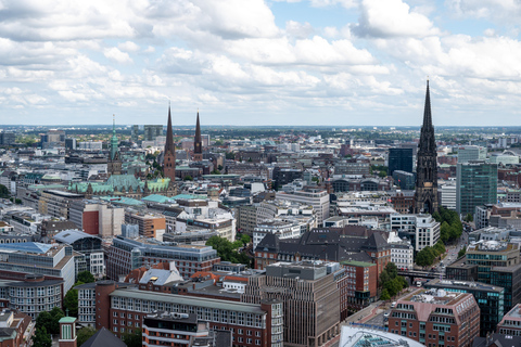 Hamburg: Historic WW2 Walking Tour & Panorama in Small Group