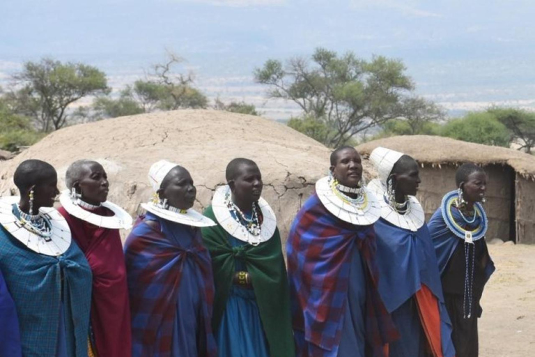 Arusha: Maasai Boma Cultural Day Trip