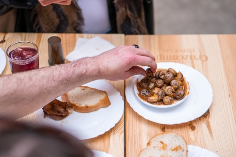 Sevilla: Sabores de Andalucía Visita gastronómica guiada con degustaciónRecorrido en grupo
