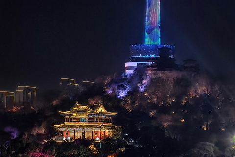 Wuhan: Hankou-Nachttour mit Craft-Bier-VerkostungWuhan: Nachttour durch Hankou mit Craft-Bier-Verkostung