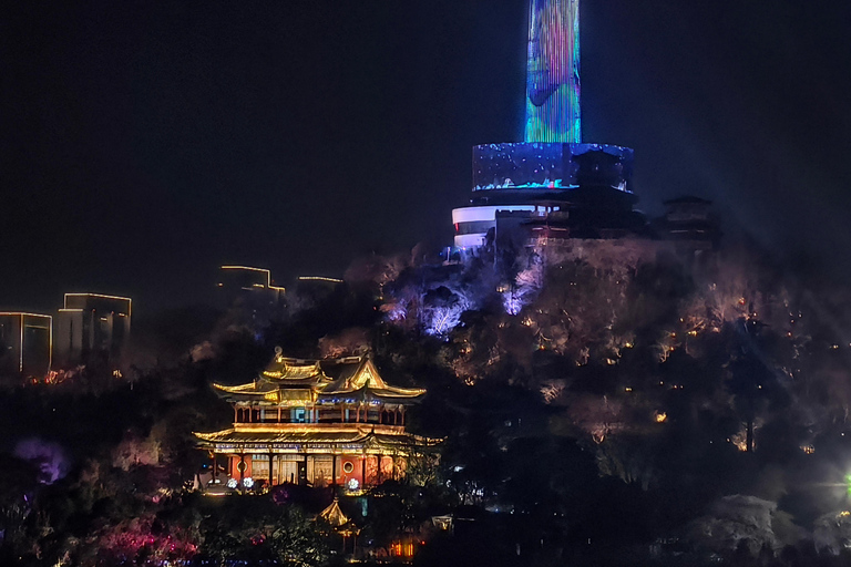 Wuhan: Hankou-Nachttour mit Craft-Bier-VerkostungWuhan: Nachttour durch Hankou mit Craft-Bier-Verkostung