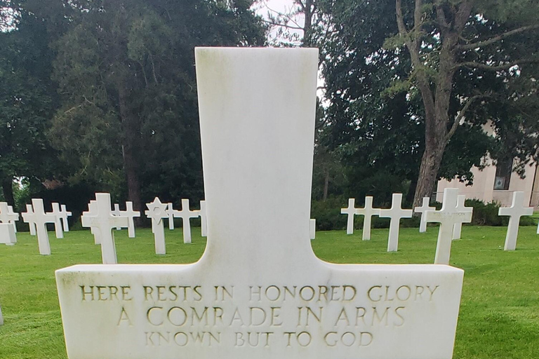 Tour privato a piedi della spiaggia di Omaha e del cimitero di Colleville