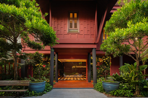 Bangkok: Jim Thompson, Un ristorante tailandese Pacchetti F&amp;BJim's Sharing Set per 2 persone, incluso 1 drink a persona