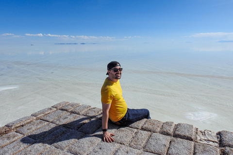 La Paz: 4-Day Uyuni Salt Flats to San Pedro de Atacama ENGLISH-SPEAKING GUIDE