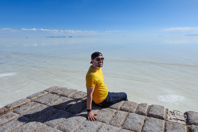 La Paz: 4-Day Uyuni Salt Flats to San Pedro de Atacama ENGLISH-SPEAKING GUIDE