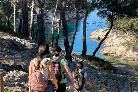Cassis : Excursion d&#039;une demi-journée avec guide dans le parc national des CalanquesRandonnée
