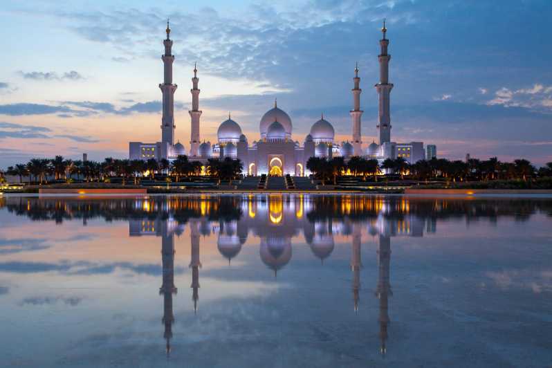 Von Dubai aus: Abu Dhabi Moschee, Palast und Dattelmarkt Tour