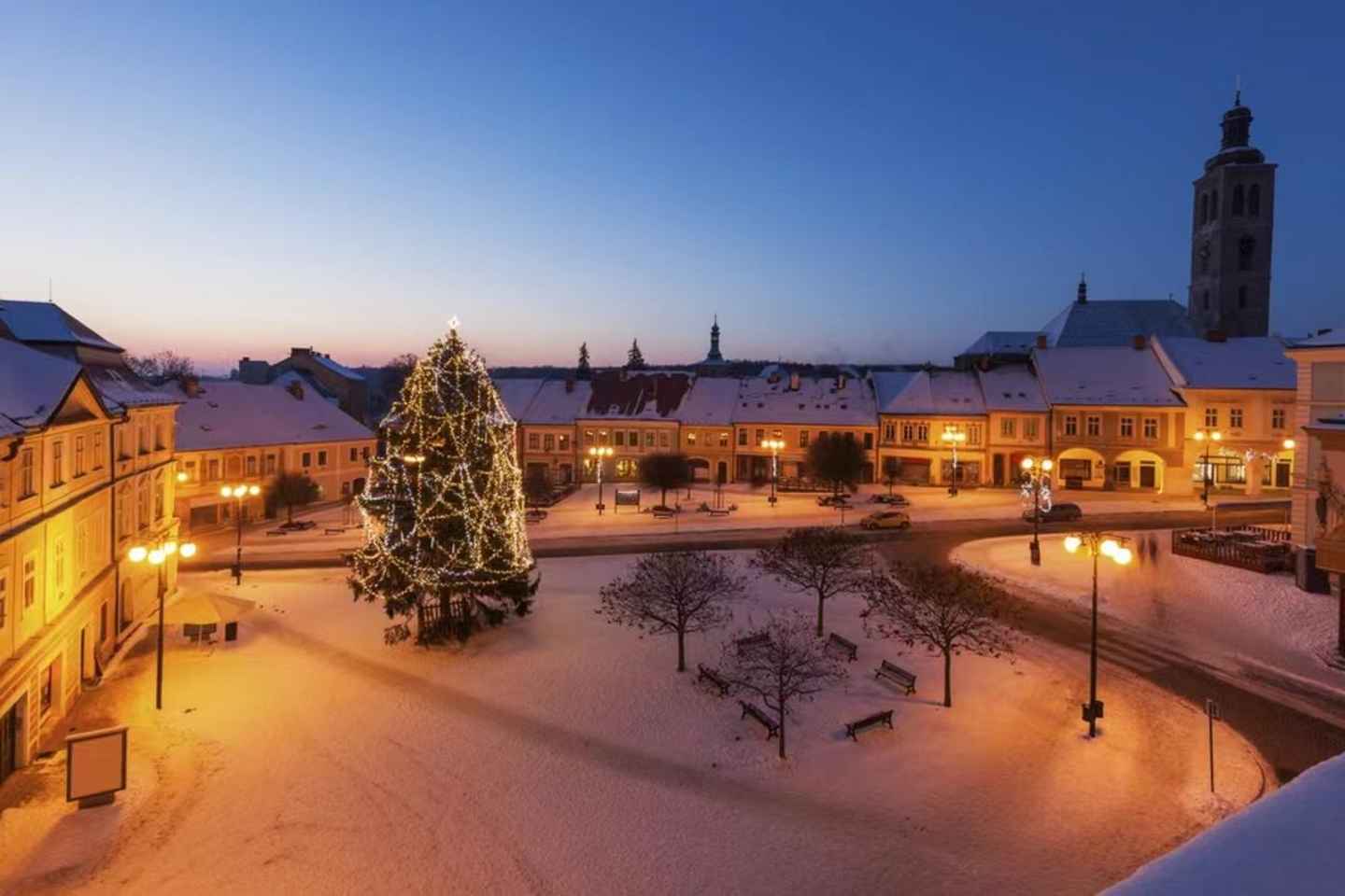 クリスマス クトナ・ホラ ウォーキングツアー