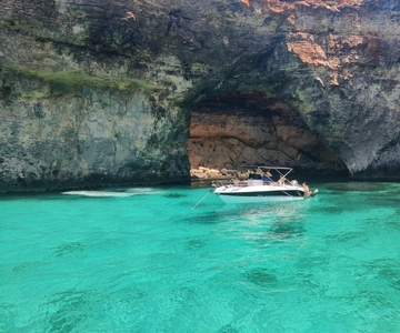 Malta: St. Paul's Bay - Private Boat to Comino & North Coast