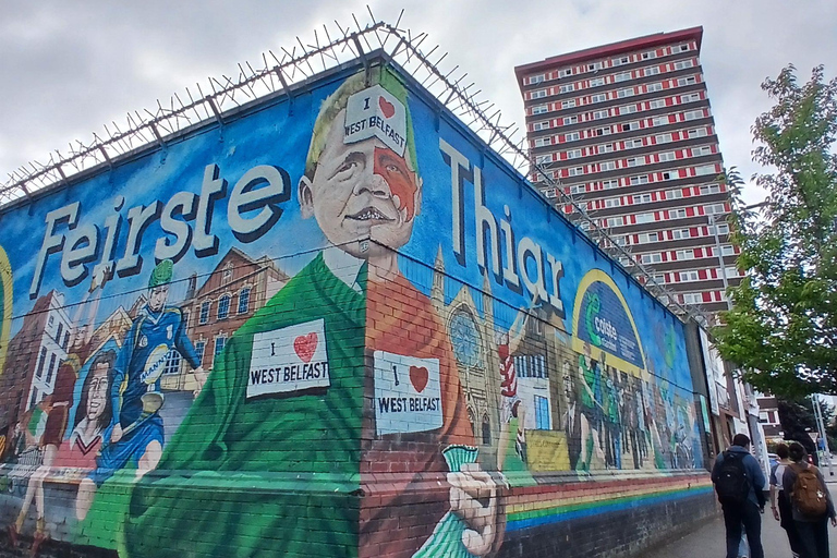 Belfast: history-political walking tour in Italian-English