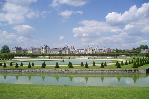 From Paris:Château de Fontainebleau&amp;Vaux-le-Vicomte PrivateFrom Paris:Château de Fontainebleau &amp;Vaux-le Vicomte Private