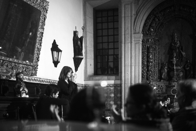 “Porto: Fado Show with Guided Tour in a Historic Monastery”