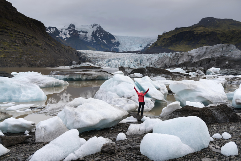From Reykjavík: Diamond Beach, Glacier Lagoon & Boat Tour Free pick up from Bus Stop #12 with BOAT ride