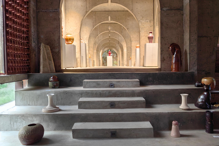 Wuhan: 3-Day Jingdezhen Pottery Tour with Rail & Hotel