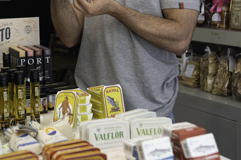 Porto: Cheese and Port Wine Tasting in a Unique Place
