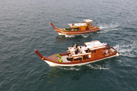 Phuket : journée privée en bateau de luxe à longue queue