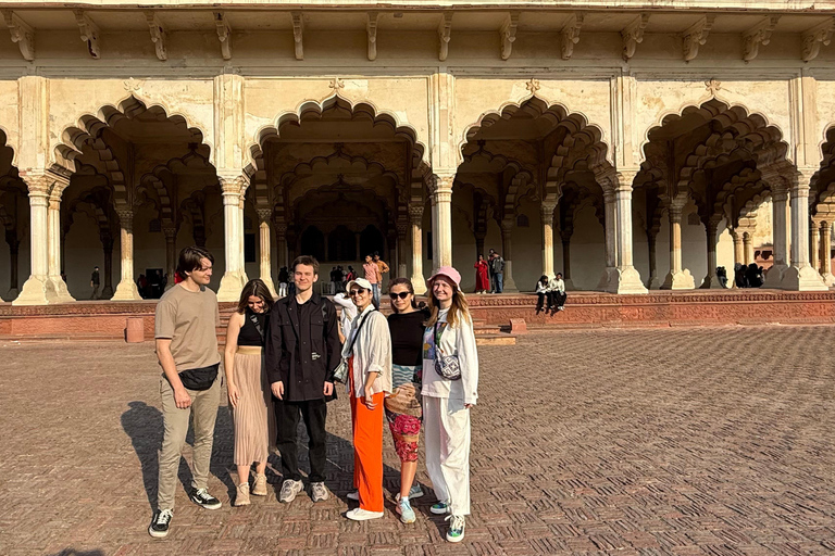 From Delhi: Private Agra & Taj Mahal Tour Only Tour Guide Service in Agra