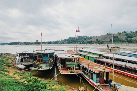 Z Chiang Rai: 2 dni 1 noc powolną łodzią do Luang Prabang