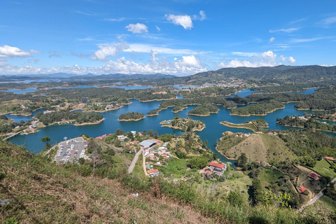 Guatape: Private Luxury Tour