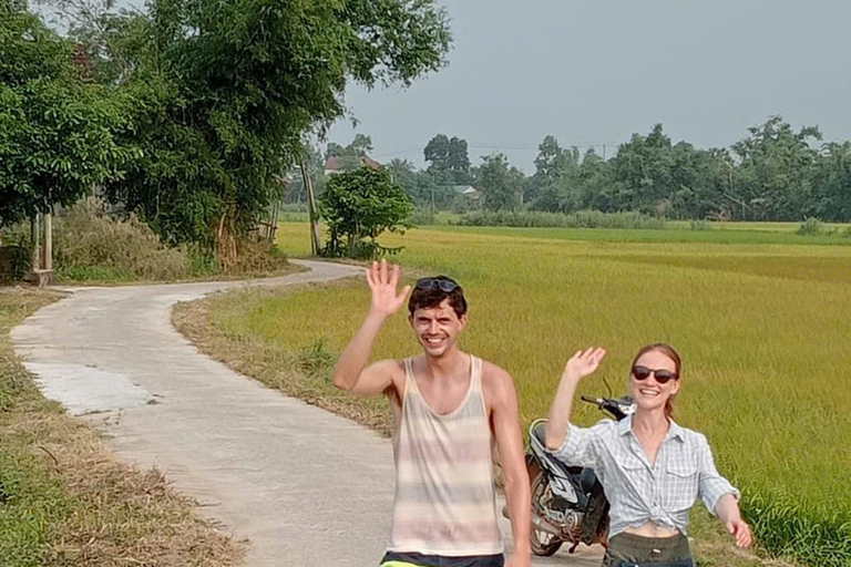 Von Da Nang oder Hoi An: MotorradtourVon Da Nang oder Hoi An aus: Motorradtour