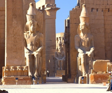 From Cairo: Private All-Inclusive Tour of Luxor by Plane