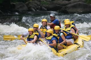 Kathmandu: Rafting-Tagestour auf dem Fluss Bhotekoshi mit Mahlzeiten