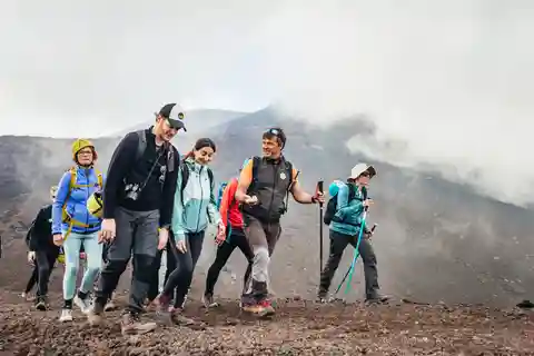 Monte Etna: Trekking guiado de 3.000 metros até ao cume