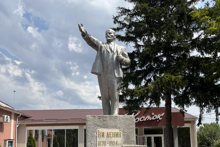 Transnistria: Hidden Towns, Soviet Mosaics & Rybnitsa Tour