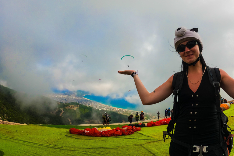 Antalya/Kemer: Tandem Paragliding in Alanya With TransferRoundtrip Free Transfer+Paragliding