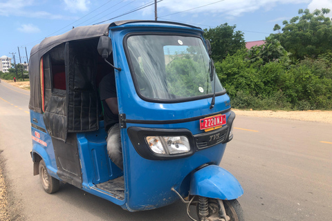 Zanzibar: Tuk Tuk Transfer to Kendwa and Nungwi