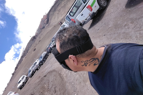 Quito: Cotopaxi – Climb to the hut and hike around Limpiopungo Lagoon