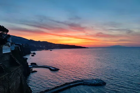 Pompeii and Sorrento: Day Trip by Train and limoncello tasting