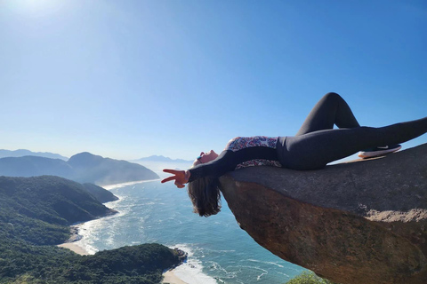 Entdecke den Pedra do Telégrafo: Landschaftliche Wanderung mit fachkundigem Guide