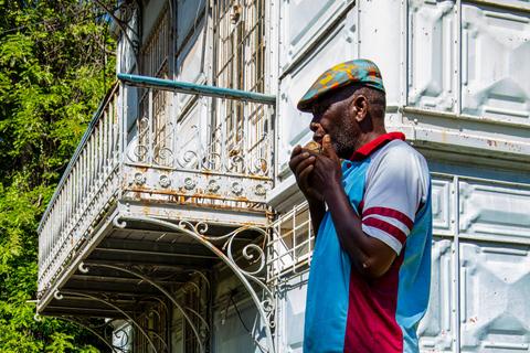 Maputo: City Tour with Historical and Cultural Highlights