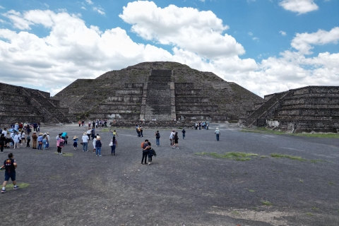 Mexico-stad: Teotihuacan-tour en drankproeverijPrivé Teotihuacan-tour: lokale gids en sterke drankproeverij