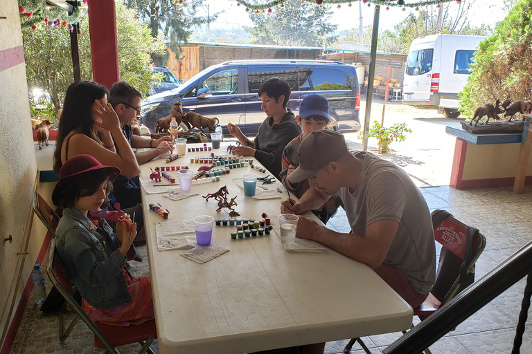 Oaxaca: taller de pintura de alebrijes con recogida del hotel
