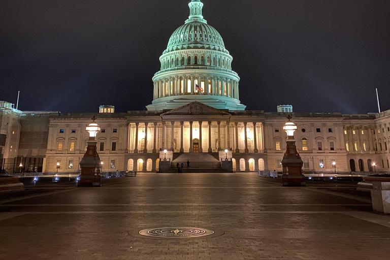 Washington DC: Night Tour of the City's Iconic Landmarks