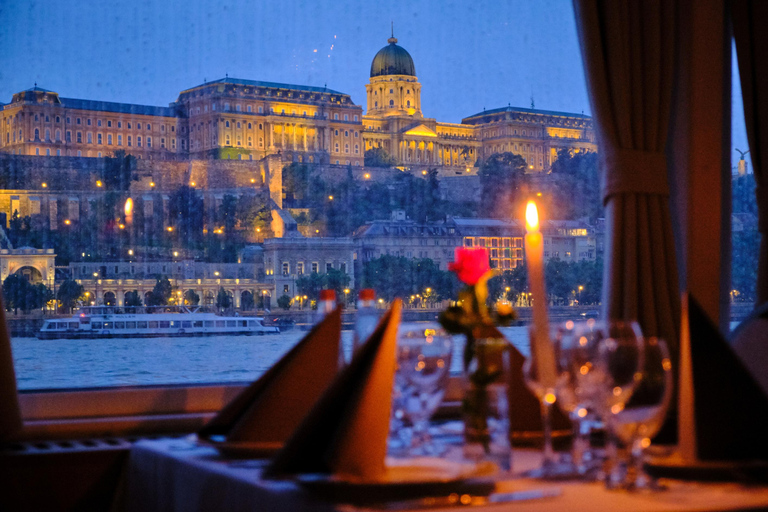 Budapest: Crociera in barca Bistro con cena