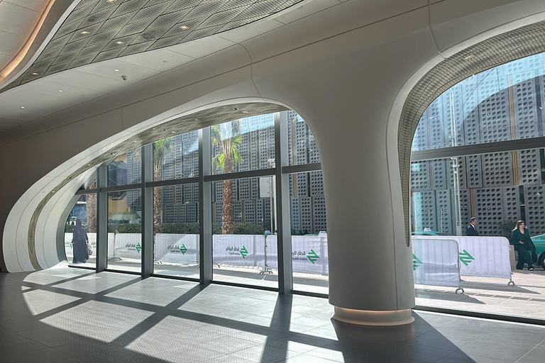 Stazioni iconiche della metropolitana di Riyadh, un tour architettonico guidato