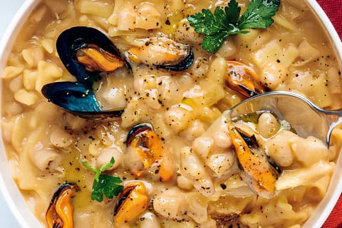 Naples: a typical seafood dinner or lunch