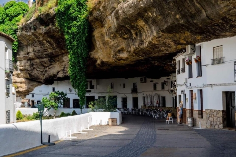 Depuis Malaga : Ronda et Setenil de las BodegasMalaga : Excursion guidée d'une journée à Ronda