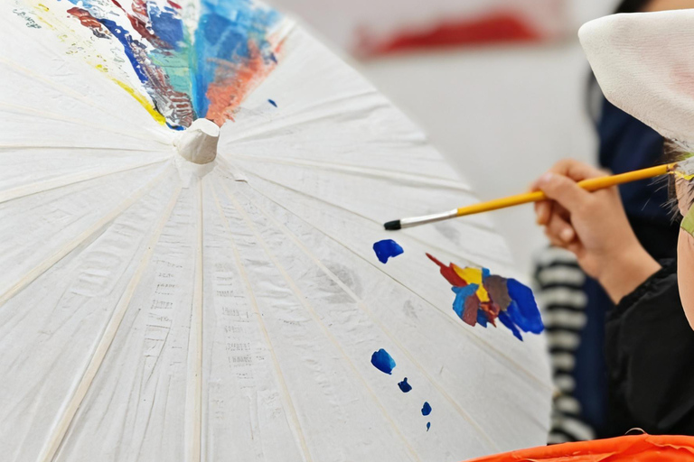 Hangzhou: Private Local Life Tour with Hotel Pickup 7 people in a group