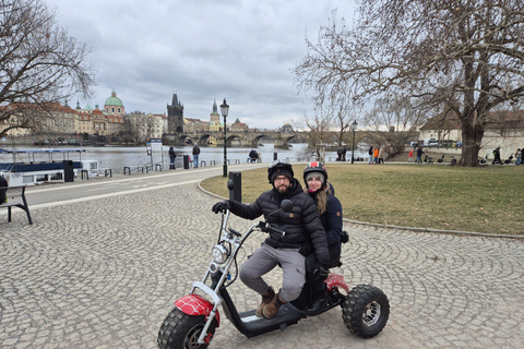 Grand City Tour on Electric Trike in Prague - Live Guided 1.5 Hour : 2 persons on 1 Trike